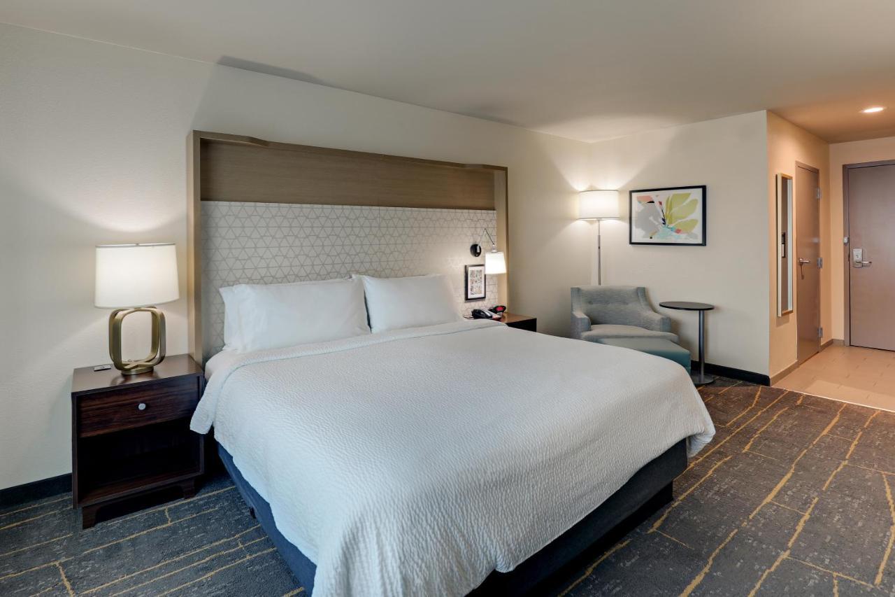 Holiday Inn Mobile Airport By Ihg Exteriör bild