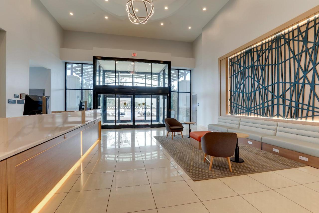 Holiday Inn Mobile Airport By Ihg Exteriör bild